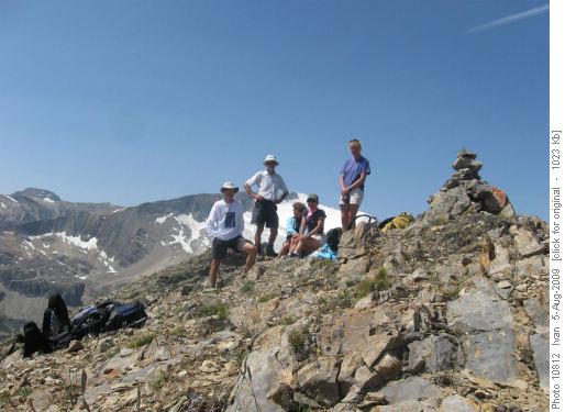 Whaleback Mt. summit /Gilles, John, Jeanette, Yoko, Susan