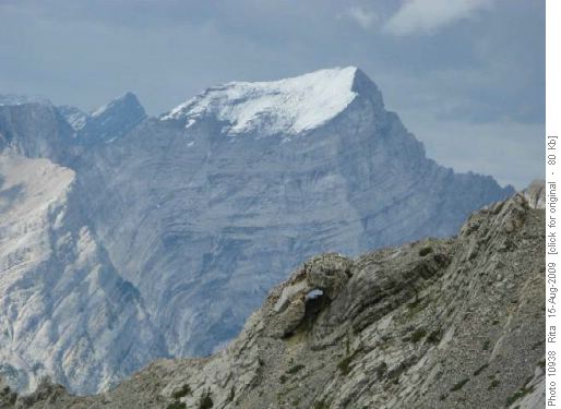 rock fold arch and Mt Kidd