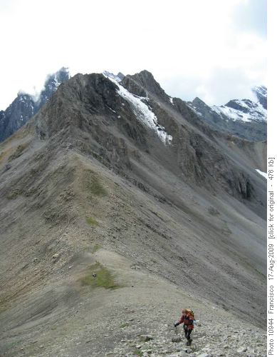 ridge N. of N. buller pass