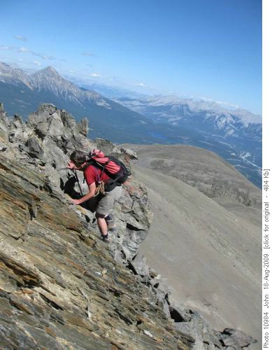 {276 Yol De} scrambling up the north end of Indian Ridge