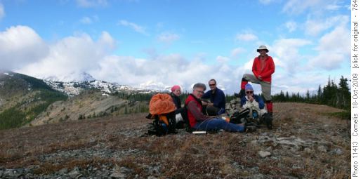Carole, Laszlo, Pat, Hubert and Cornelis taking a break upon reaching the Ridge (Bull Ck Hills Cairn 11 U 674261 5588851, Alt. 2050m)