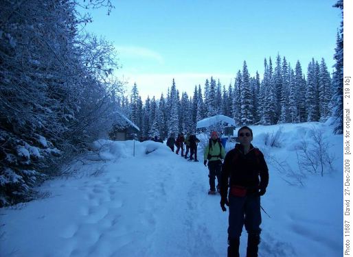 Upper Kananaskis Lake trailhead