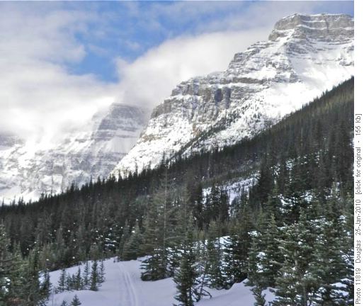 Crossing avalanche run-outs