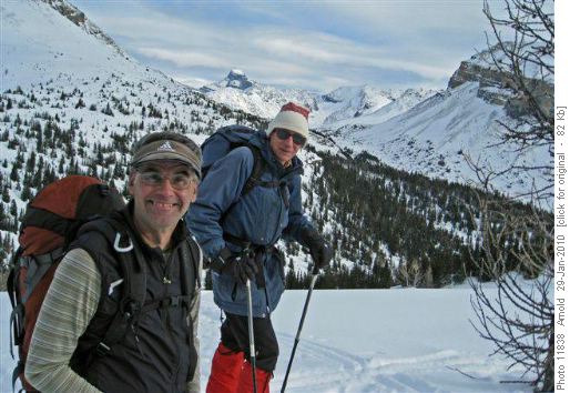 Stuart & Manfred - Boulder Pass In The Background