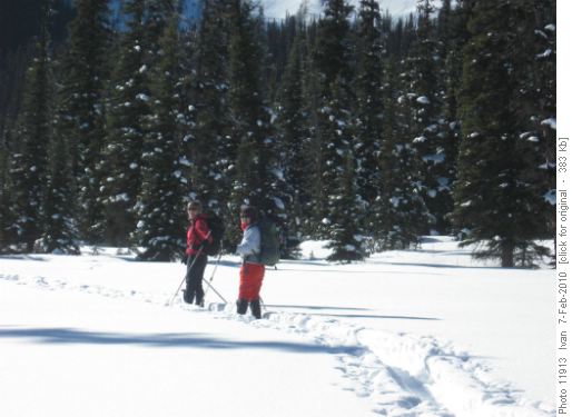 Twin Lakes trail/Jay and Yoko/.