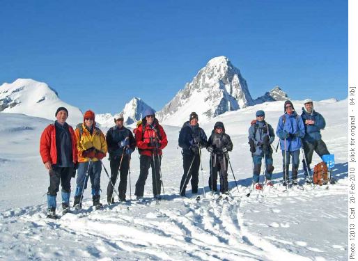 Carl, John, Wallace, John, Russ, Corrina, Sim, David, and Gerry at South Burstall Pass (Snow, Smuts and Birdwood in background)