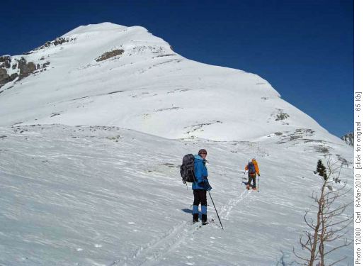 Route up Snow Peak, from Burstall Pass