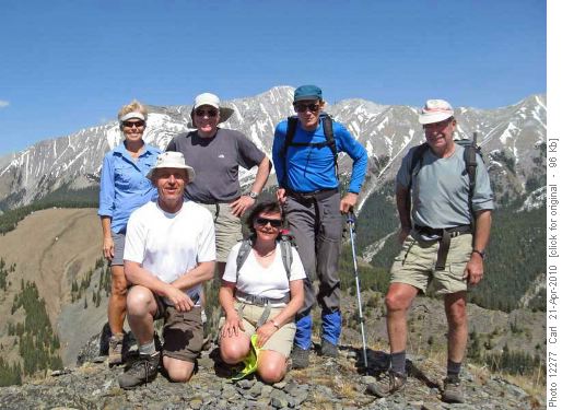 Alda, Carl, Peter, Elizabeth, Manfred and Stan on Junction Hill (Mt Head in the background)