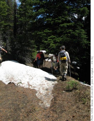 A few patches of snow on the upper sections of the trail