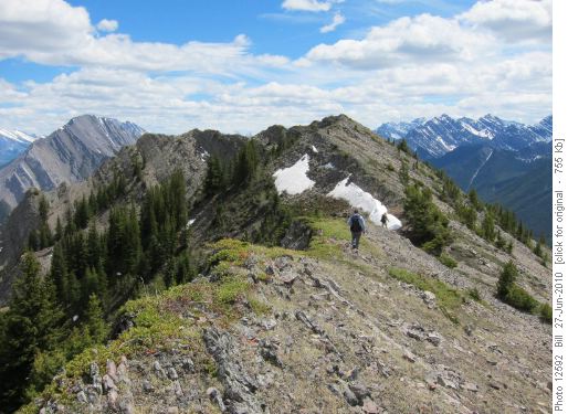 Nice mixed terrain on the way to the fourth peak