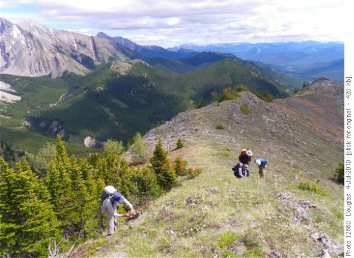 Starting down the south ridge