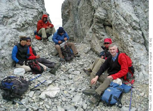 Lunch break in the gap on Belmore Brownshelter