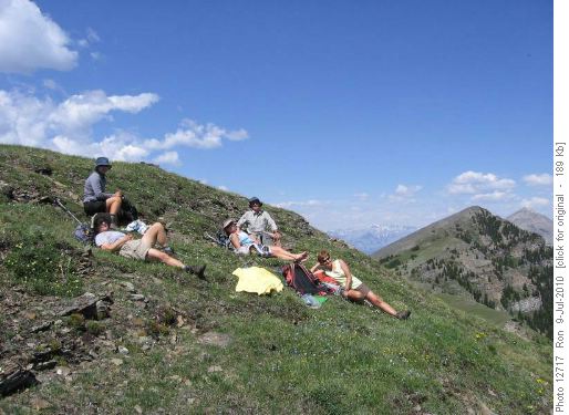 Lolling at lunch on SE Pigeon Mtn