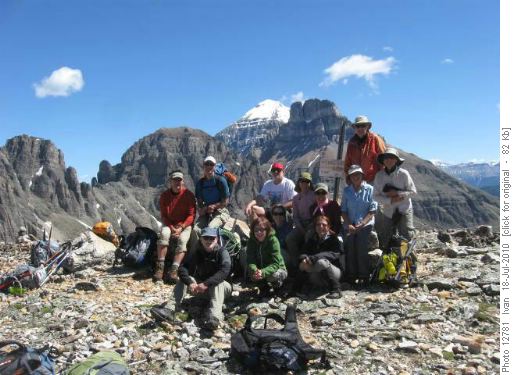 Wenkchemna Pass. Bob, Dennis, Greg, Janet, Ivan, Shirley, Cordula, Yoko, Corrina, Janice, Bob, Jeanette