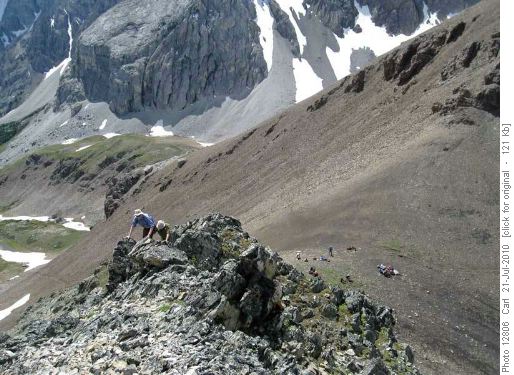 Scramblers and lunchers at Piper Pass