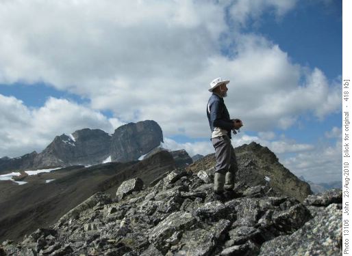 Arnold looking at mountains ..... from Quartzite col.