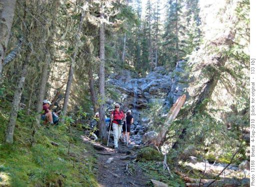 A small waterfall and a brief stop on the Jewel Pass trail