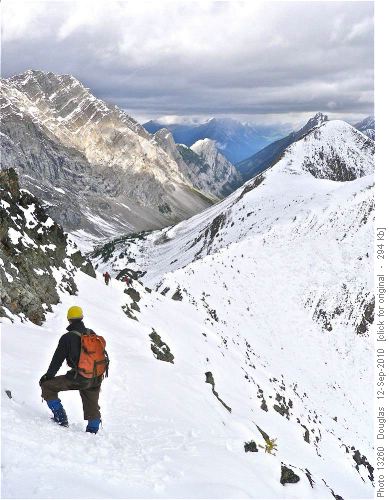 North along the ridge from the summit