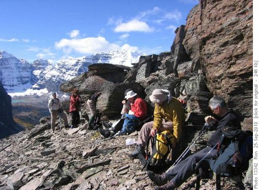 Lunch out of the wind on Little Temple