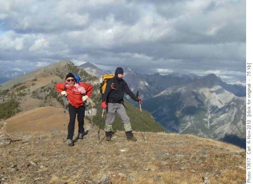 Fighting the wind on the east peak of Pigeon Mtn