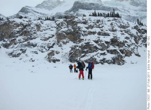 Approaching the knoll