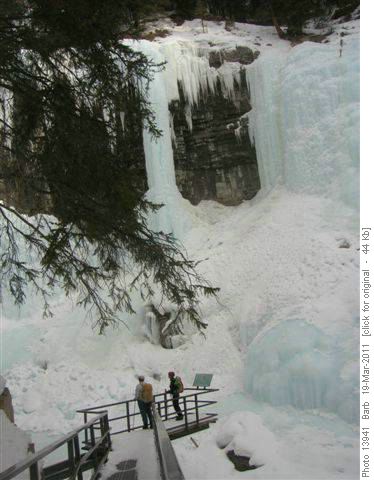 Dorothy-Ann & Jennifer admiring the Upper Falls