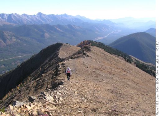 Dave grinds it up to the east summit of Odlum Ridge. Dave grinds it up to the east summit of Odlum Ridge.