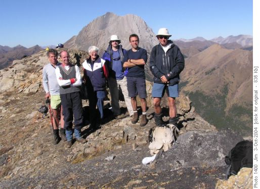 Kaare, Dave, Margaret, Arma, Jerome & Jim enjoying sunshine and blue skies on the middle summit of Odlum Ridge. Kaare, Dave, Margaret, Arma, Jerome & Jim enjoying sunshine and blue skies on the middle summit of Odlum Ridge.