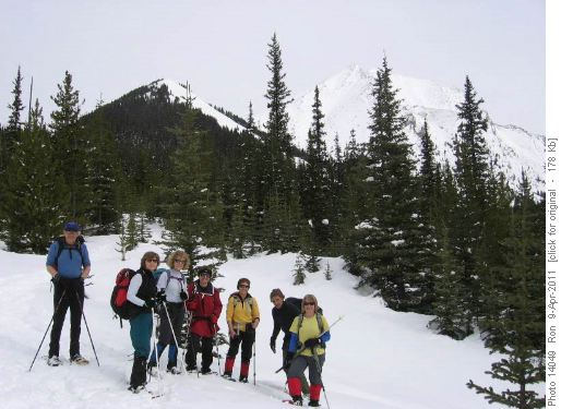 Break stop on the Sawmill snowshoe trail