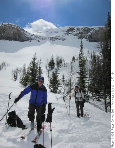 Terry and Rosanne getting ready to climb to Smuts Pass