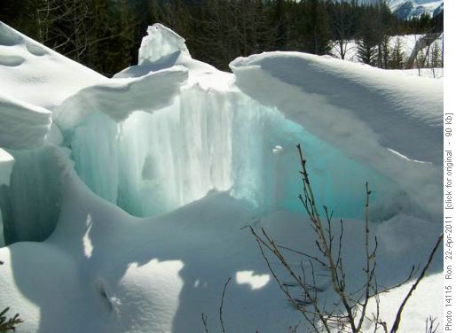Ice curtain alongside the penstock