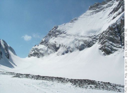 Sluff off Mt Robertson