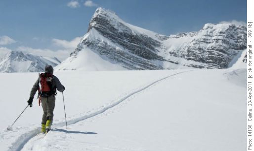 Bob on his way to Haig-Robertson col