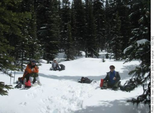 Lower Twin Lake /Sim, John, Yoko/