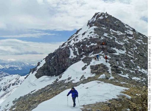 Descent off the summit of Grotto Mtn