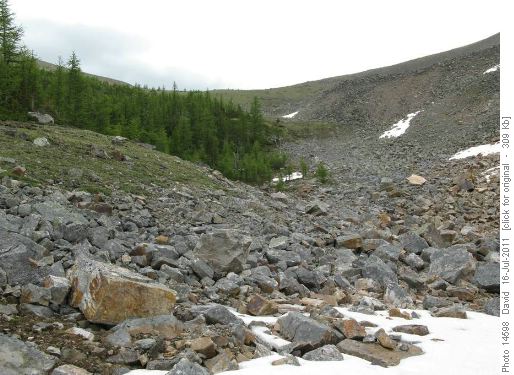 Heading up the gully from Lake Annette