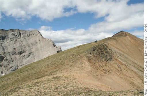 Grizzly Ridge - Descending