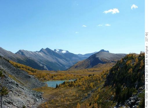 Valley below Redoubt Lake