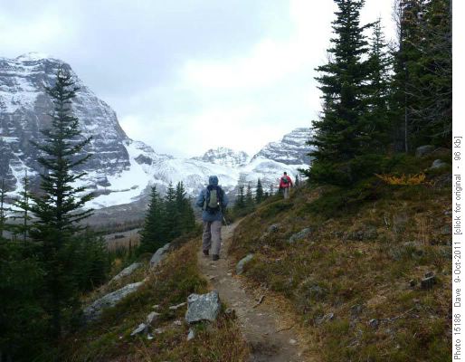 Wenkchemna Pass