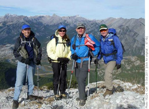 Alan, Caroline, Carl and Clifton on the east summit of Heart Mtn Circuit