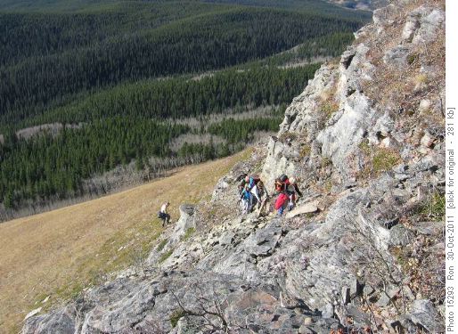 Climbing the cliff band at the east end of Green Mtn