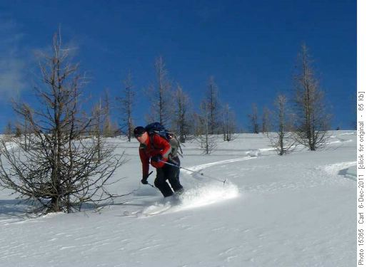 Kerry skiing off the back of Healy Pass