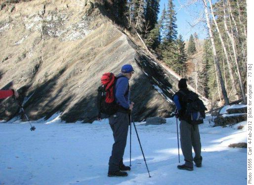 Sizing up the entrance to Long Prairie Creek from Sheep River