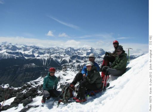 Michelle, Alda, Carl, Damian and Will on the summit of Mt Hood