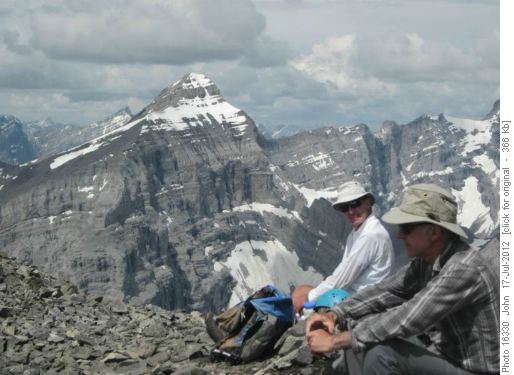 {212 Dav Mul} and {607 Dam Gann} spent some of Tuesday ascending Mount Kidd to provide foreground for my photo of Mount Bogart.