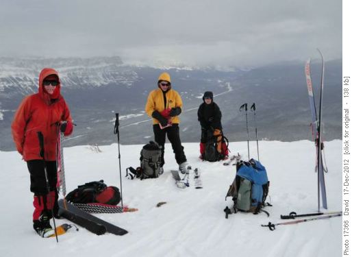 Deskinning at Panorama Ridge: {421 do d}, {607 da gan} and {168 si ga}