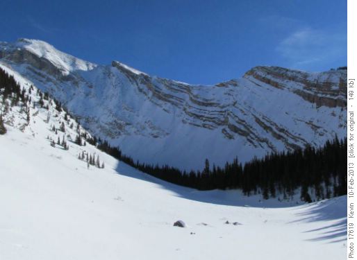 Blue sky day at Cascade Amphitheatre