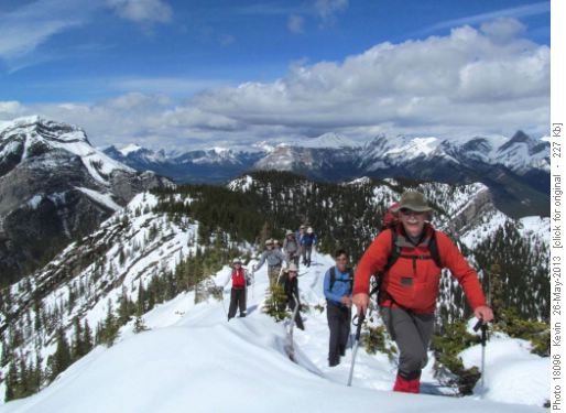 John, Chau, Jeannette, David, Norman, Damian, Jeannine, Manfred and Ron on the ridge between Heart and Grant MacEwan John, Chau, Jeannette, David, Norman, Damian, Jeannine, Manfred and Ron on the ridge between Heart and Grant MacEwan
