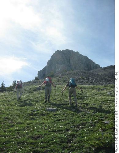 Gaining Mt. McGillivray ridge