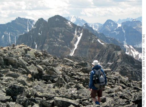 {826 John Kat} heading south along Panorama ridge
